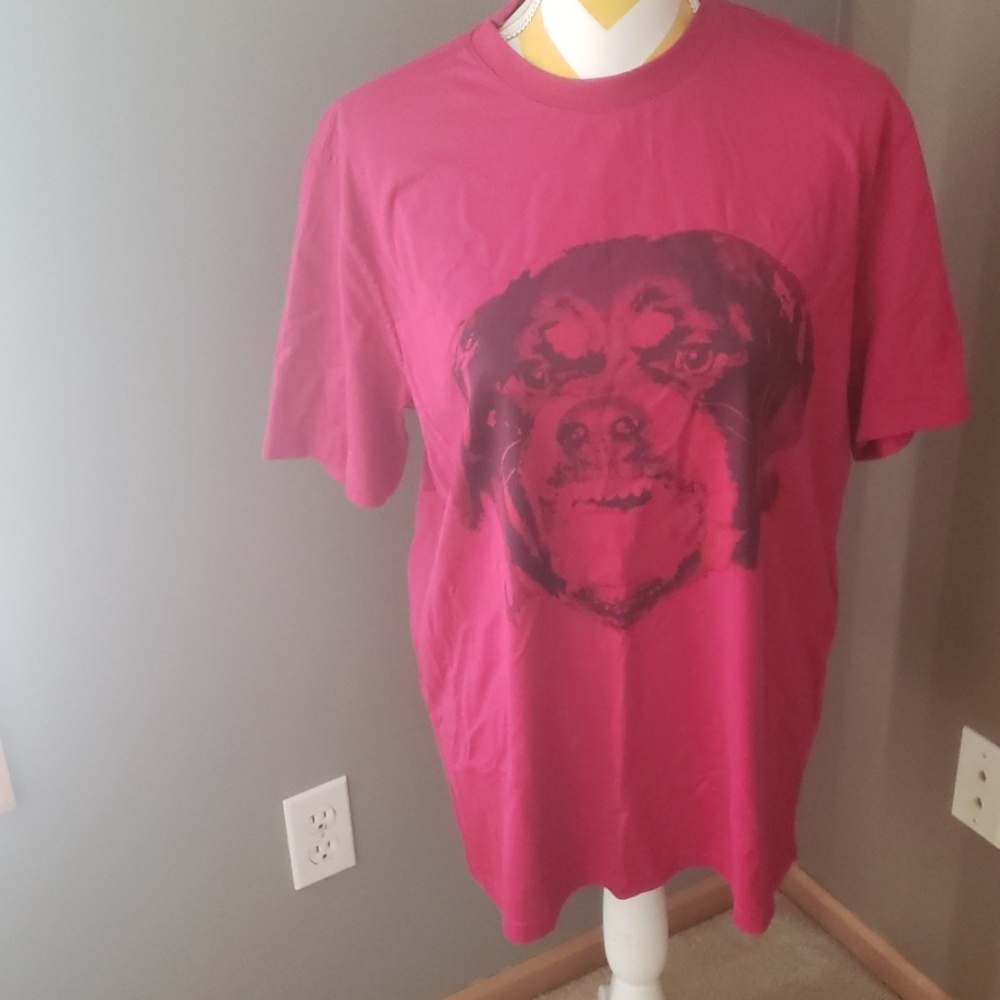 Givenchy tshirt